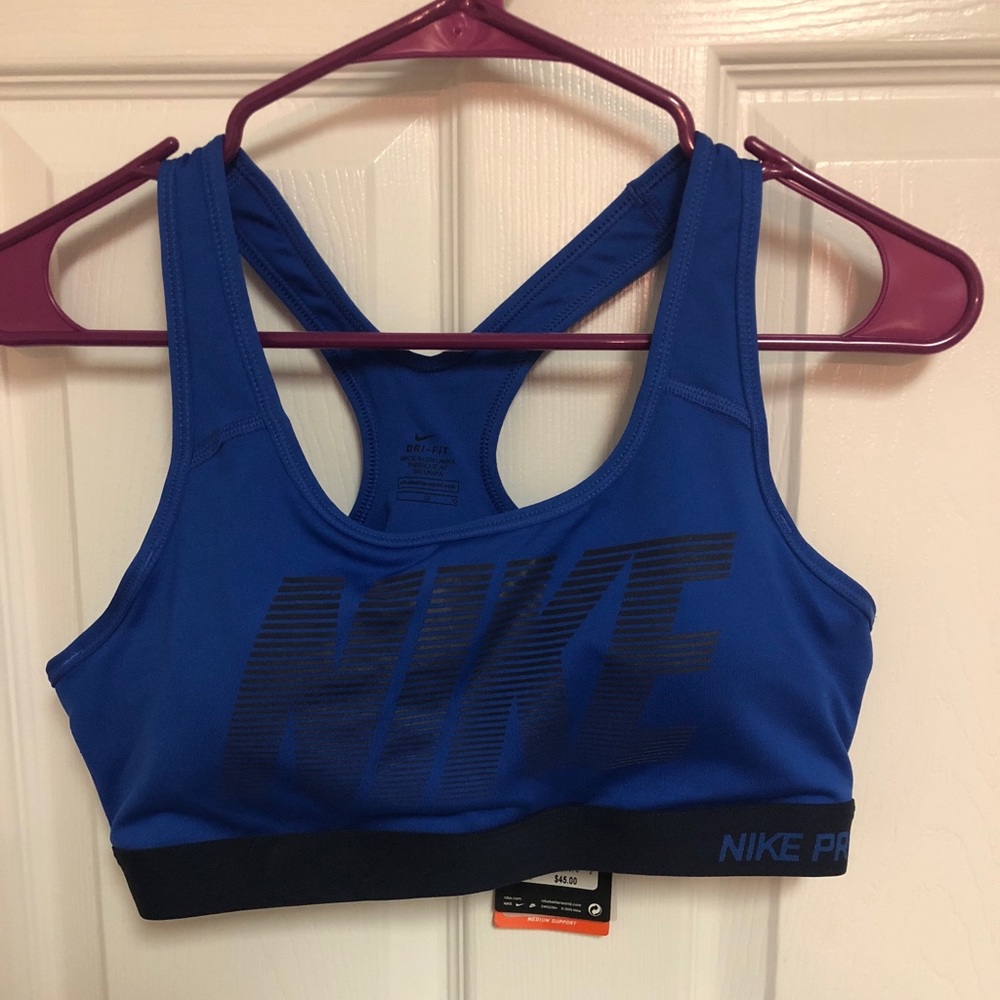 Nike Pro sports Bra